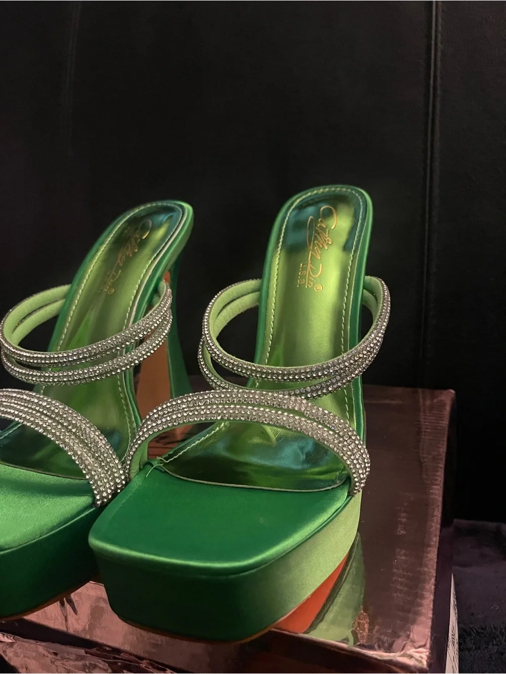 CathyDin Missila Green Satin Platform Crystal-Strap Women's Heels Size 7 NWB